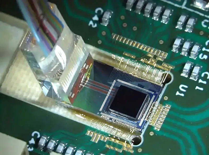 Optical Transceiver Silicon Photonics Die